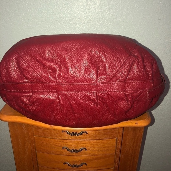 Fenn, Wright Manson -red Pebbled Leather Tote Bag with crossbody strap - Picture 5 of 13